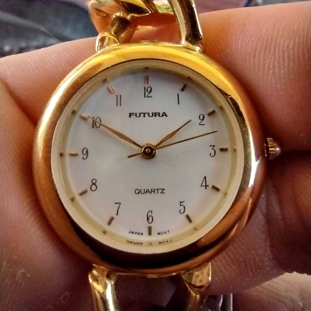 Women's Futura Quartz Watch.